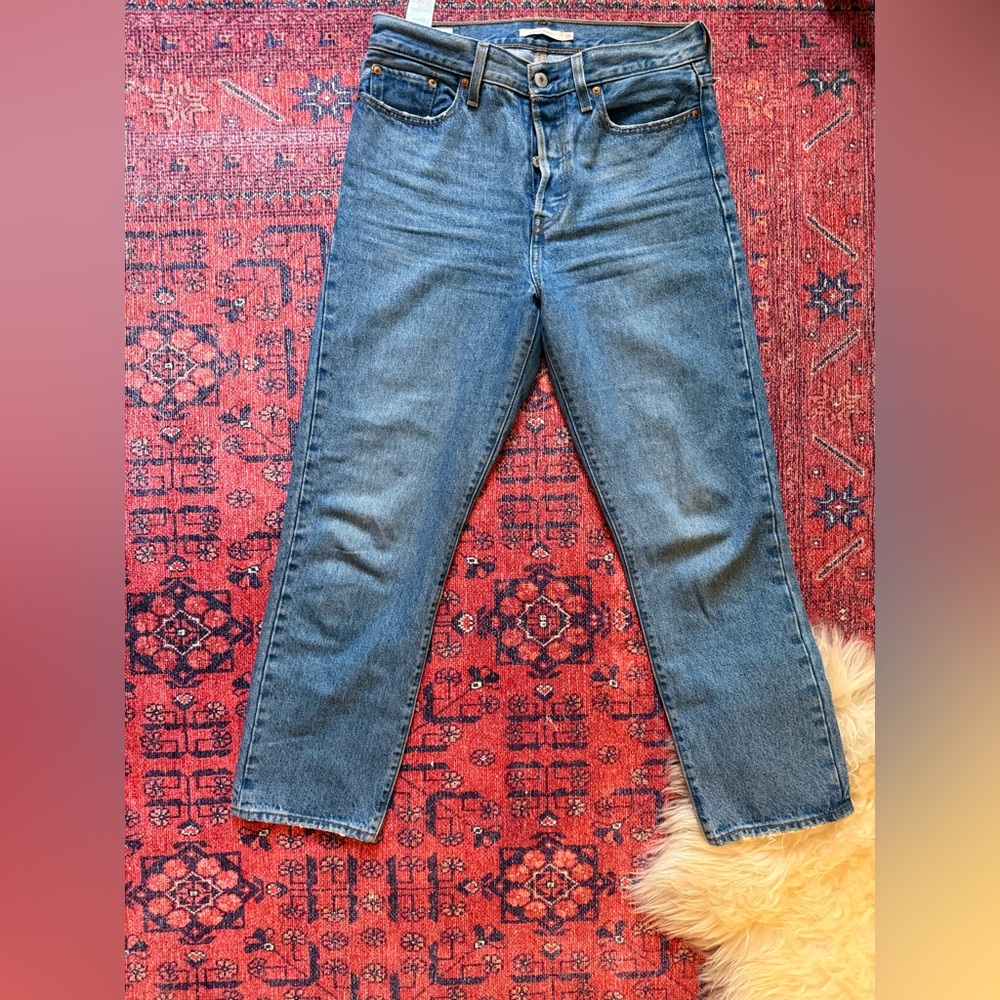 Levi’s Wedgie Straight